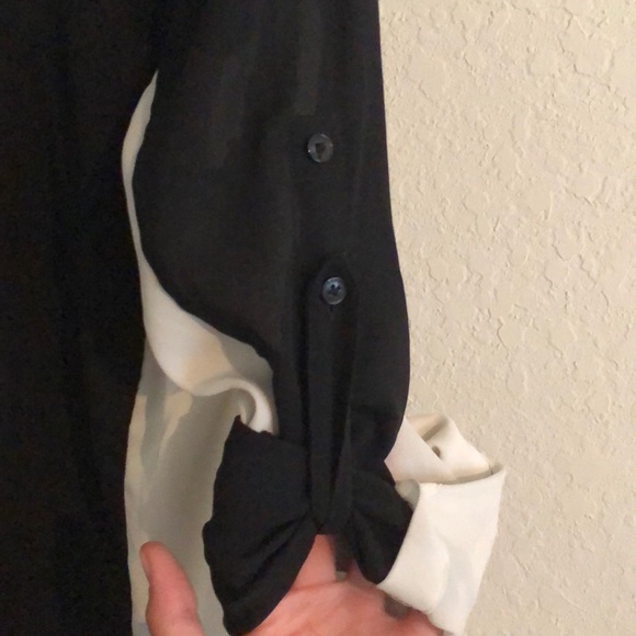Black and white polyester long sleeve shirt - Picture 2 of 2
